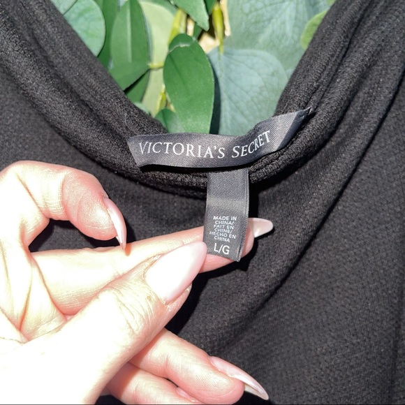 Victoria Secret Athletic/Lounge Hoodie - Picture 5 of 7